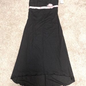 Brand new Open shoulder dress.